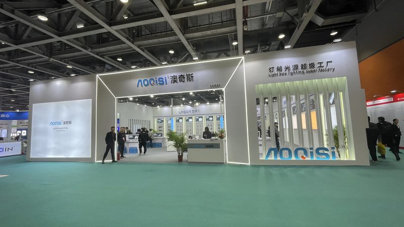 亚克力标识标牌：揭秘其制作工艺与优势